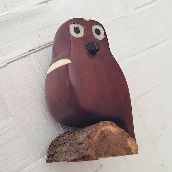 Hand Carved Wooden Owl Sitting on a Log with Inlayed Eyes Wing and Top of Head - Picture 2 of 10